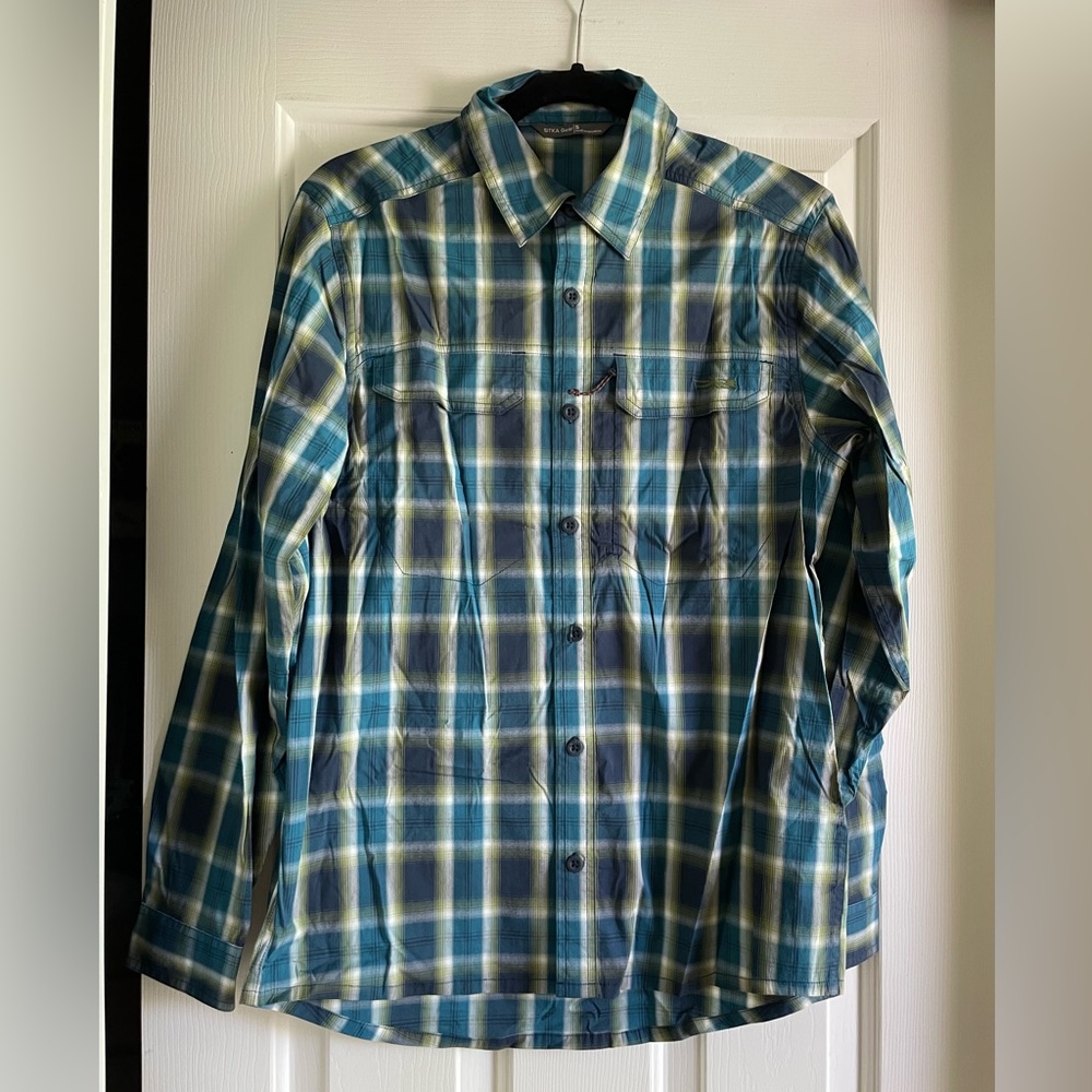 Sitka Gear Button Up Men’s Shirt Size Small
